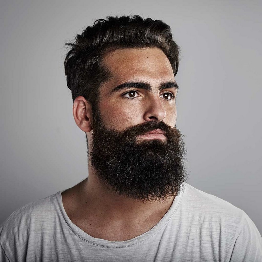 Pin on hombres de barba